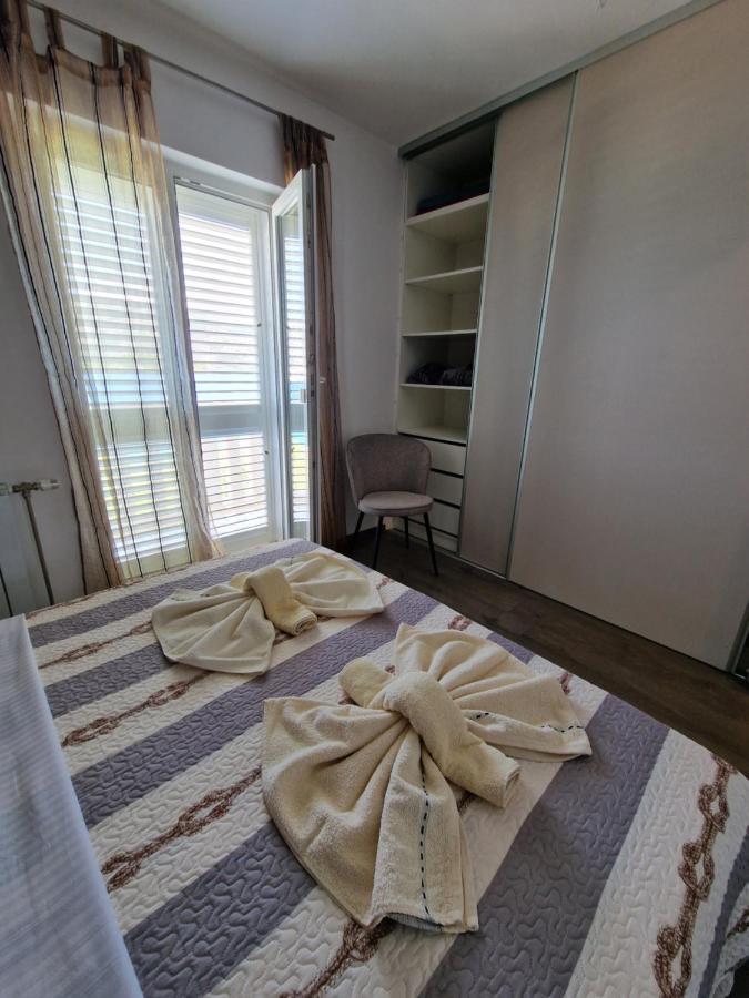 Apartments Rina - Kneze Račišće Exterior foto