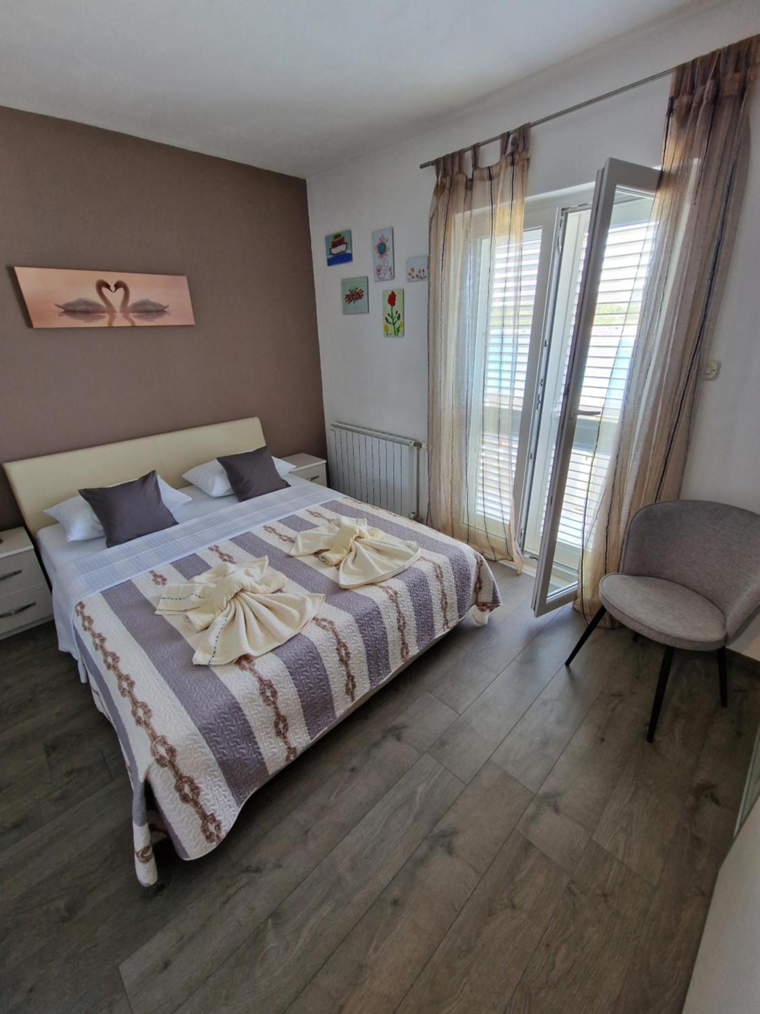 Apartments Rina - Kneze Račišće Zimmer foto
